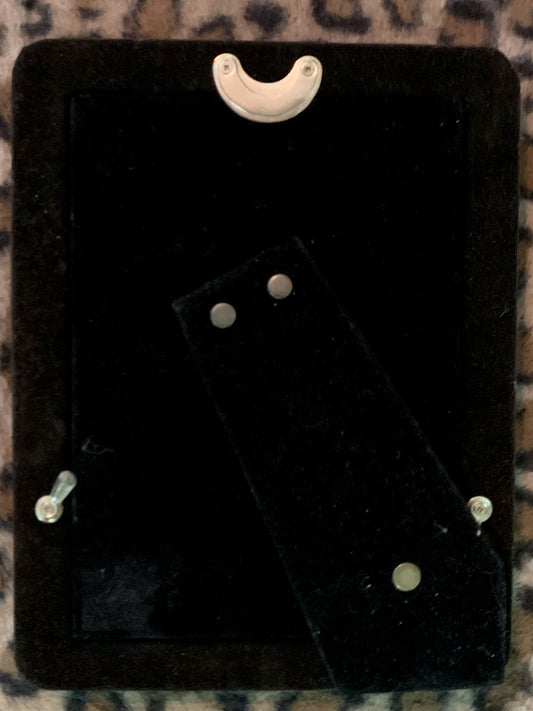 BRIDES Thrifted frame Sketch